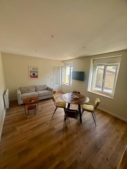 Appartement Au Coeur De La Ville Fortifiee ブローニュ・シュル・メール エクステリア 写真